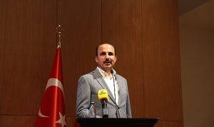 baskan-altay-konya-buyuksehir-belediyespor-kulubu-sporculari-ile-bulustu-jPILMOaU.jpg