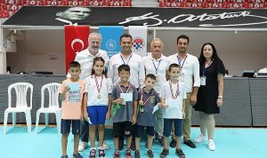 satranc-tutkunlari-aliagada-bulustu-uZ5QtzVd.jpg