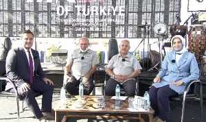 afyon-valisi-kubra-guran-yigitbasi-afyon-belediye-baskani-mehmet-zeybek-ve-turkiye-motosiklet-federasyonu-VDpABpMy.jpg