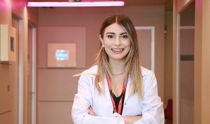 aile-ici-problemler-cocuklarin-okula-gitme-istegini-olumsuz-etkiliyor-wrUnpFih.jpg
