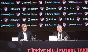 btcturk-yeniden-turkiye-milli-futbol-takimlari-ana-sponsoru-oldu-FOPRuvzL.jpg