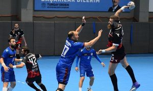 cekismeli-macin-galibi-nilufer-belediyespor-lNHDi4S8.jpg