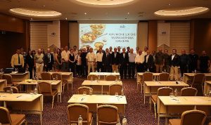 kuru-meyve-sektoru-turquality-urge-projeleri-ve-fuarlarla-3-yilda-2-milyar-dolar-ihracati-q8H84YTd.jpg