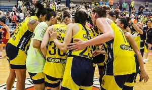 yemeksepeti-fenerbahce-alagoz-holding-kadin-basketbol-takimina-resmi-sponsor-oldu-bN72c6gJ.jpg