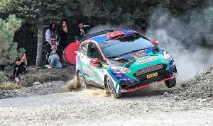 castrol-ford-team-turkiye-cumhuriyet-coskusunu-100-yil-rallisindeki-zaferiyle-taclandirdi-m4BE169b.jpg