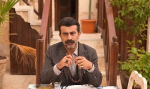 dram-agirlikli-rollerde-oynayan-erkan-bektas-bu-kez-komedi-de-OcIRU2ns.jpg