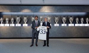 dubai-ve-real-madridden-global-is-birligi-xGbhGfK4.jpg