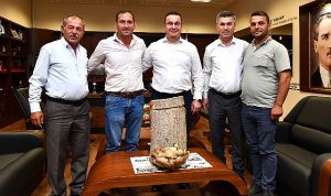 mustafakemalpasa-tarimda-yeni-bir-kapi-araladi-kutuk-mantari-yetistiriciligi-Tu52nvmx.jpg