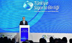 uluslararasi-sigorta-zirvesi-basladi-tsb-baskani-ugur-gulen-guclu-turkiye-icin-guclu-sigortacilik-nx2MHC2c.jpg