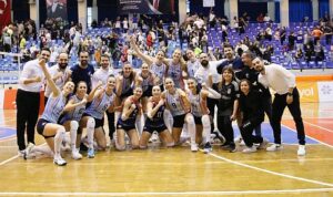 aydinin-sultanlari-galatasarayi-devirdi-nWrGcztJ.jpg