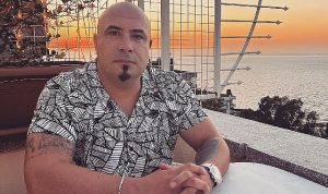 baris-capkindan-yeni-sarki-zehir-verir-gibi-jm5hfYP9.jpg
