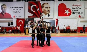bayrakli-kis-spor-okullari-acildi-sHICVZ2S.jpg