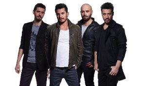 unlu-rock-grubu-kolpa-yilbasinda-kemerde-sahne-alacak-cPltI1xT.jpg