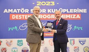 bayrampasa-belediyesinden-spor-kuluplerine-buyuk-destek-QgvHiufY.jpg