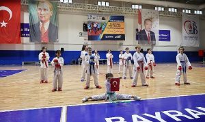 bayrampasada-spor-okulu-kis-sezonu-basladi-blyZCVJu.jpg