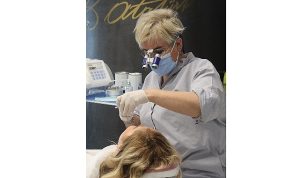 dijital-dis-hekimligi-ile-biyoloji-koruyan-implant-9GQFmhV7.jpg