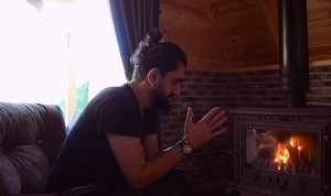 fatih-dogukan-yilmazdan-muzik-ziyafeti-yeni-single-yolda-edbb5rgz.jpg