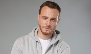 kerem-bursin-gercegin-pesinde-wd2Itvl1.jpg