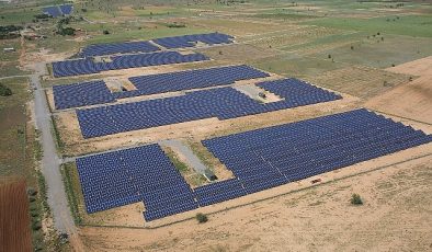 Akfen Yenilenebilir Enerji’den Bir Haftada 66 MW Gücünde Üç Hibrit Güneş Santrali Yatırımı Anlaşması