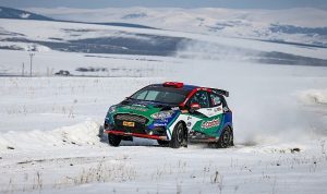 castrol-ford-team-turkiye-sarikamis-rallisi-ile-sezonu-karda-aciyor-TS1BuP9Q.jpg
