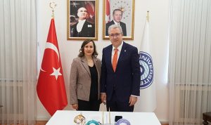doc-dr-er-guneri-afet-sonrasi-menstruel-hijyen-eksikligi-kadinlarin-ureme-sagligini-etkiliyor-SCLlJaBT.jpg