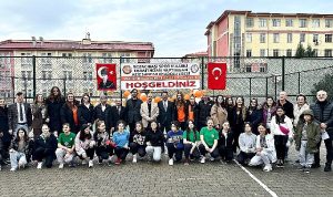eczacibasi-spor-kulubunden-kahramanmaras-aziz-sancar-anadolu-lisesine-voleybol-sahasi-G7bLzXnB.jpg