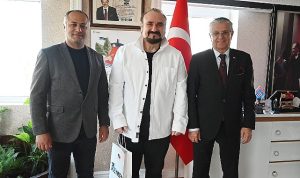 opera-sanatcisi-hakan-aysevden-baskan-topalogluna-ziyaret-HVGCzlLj.jpg