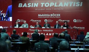 runtalya-heyecani-basliyor-baskan-bocek-atamizin-izinde-kosacagiz-PGzbCiHn.jpg