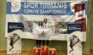 spor-tirmanisi-turkiye-sampiyonasinda-mustafa-sacit-sumer-turkiye-sampiyonu-oldu-DJgC7RpS.jpg