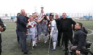 bagcilar-ampute-futbol-takimi-sampiyon-oldu-UCJzOj37.jpg