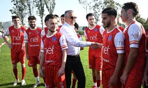 baskan-topaloglundan-futbolculara-ziyaret-mKXzdC5O.jpg