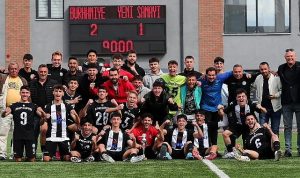 burhaniye-belediyespor-u-18-takimi-ust-uste-2-kez-turkiye-sampiyonasinda-U1x9km5U.jpg