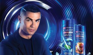 dunyaca-unlu-futbolcu-ronaldo-clear-ile-bir-yeni-reklam-filmine-daha-imza-atti-MysHeAhd.jpg