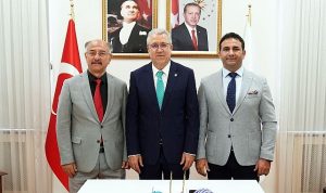 egeli-akademisyen-doc-dr-ilgaroglu-ingilterede-farabi-felsefesine-yonelik-arastirmalarda-bulunacak-WFdwufnU.jpg