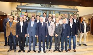 ihracatcilar-cumhuriyetimizin-ikinci-yuzyilinin-hedeflerini-belirlemek-icin-genel-kurula-gidiyor-Zsv7Mt86.jpg