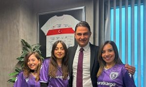 surat-kargodan-kadin-calisanlarina-anlamli-hediye-6YS2fmzX.jpg