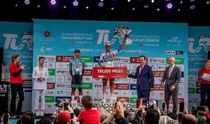 59-cumhurbaskanligi-turkiye-bisiklet-turunda-ucuncu-gun-TPWE3hWh.jpg