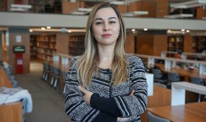 ailenin-sakin-ve-telassiz-tutumuyla-hasta-kendini-rahat-hissediyor-EOpeKSpM.jpg