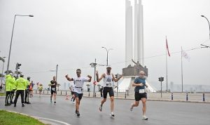 maratonizmir-icin-geri-sayim-basladi-RH9giJFS.jpg