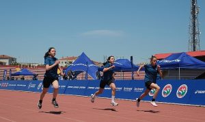 2-milyon-cocuk-decathlonla-kosacak-d1Yb22JW.jpg