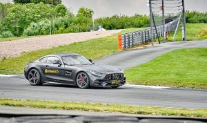 auto-bild-sportscars-testinin-galibi-continental-sportcontact-7-8N6HaIKI.jpg