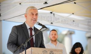 bergama-47-grup-psikoterapi-kongresine-ev-sagipligi-yapiyor-lrybhn5V.jpg