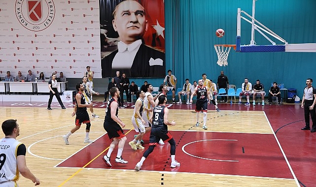 Büyükşehir Belediyespor Basketbol Takımı Adım Adım Finale Yürüyor