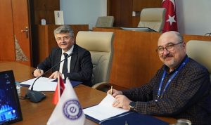 ege-universitesi-ile-akzonobel-kemipol-arasinda-is-birligi-protokolu-imzalandi-hrBkvJUd.jpg
