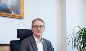 gelecegin-liderlerine-kariyer-firsati-management-trainee-1aORrCZN.jpg