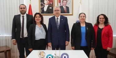 eu-toplum-ruh-sagligi-merkezinde-tedavi-goren-hastalar-aricilik-egitimlerini-basari-ile-tamamladilar.jpg
