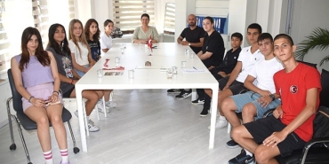foca-belediyespor-kulubu-taekwondo-takimi-sporculari-17-19-temmuz-tarihlerinde-gaziemirde-gerceklesecek-olan-izmir-il-sampiyonasinda-mucadele-edecek.jpg