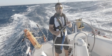 hem-ruzgar-hem-dalgalarla-mucadele-ederek-birinci-olan-orange-sailing-takiminin-heyecanli-hikayesi-cok-yakinda-gainde.jpg