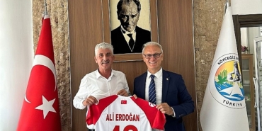 muglada-hentbol-yatirimlari-ve-altyapi-calismalari-hiz-kazaniyor.jpg