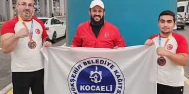 bilek-gurescilerimiz-dunya-sampiyonu.jpg